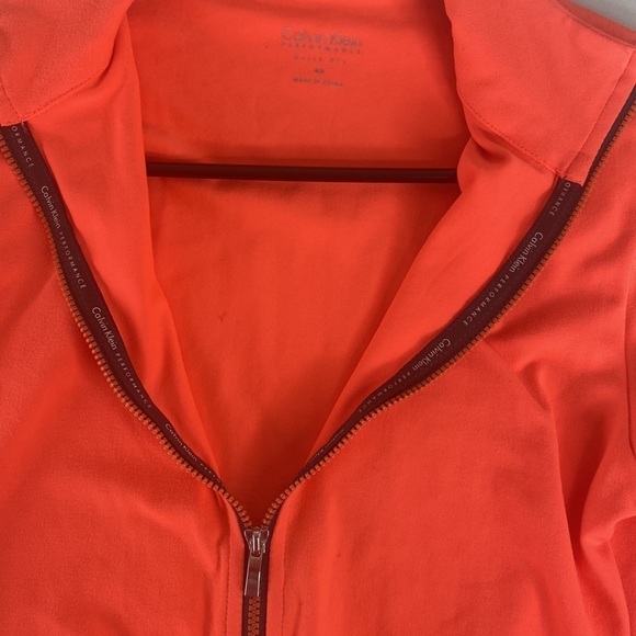 Calvin klein bright light orange performance quick dry activewear jacket NWT - Picture 8 of 11